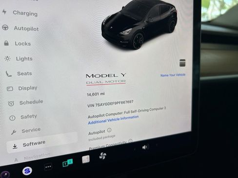 Used 2023 Tesla Model Y Long Range image 55