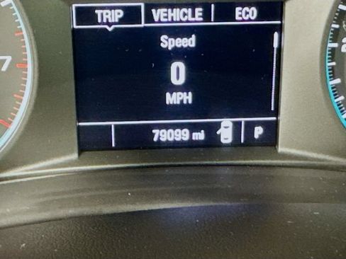 Used 2019 Chevrolet Malibu LT FWD image 13