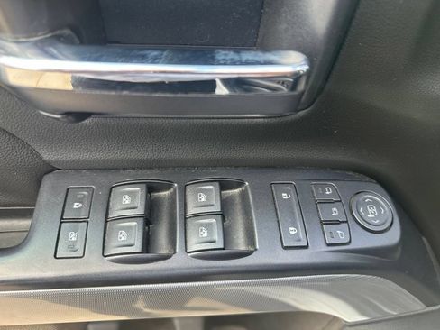 Used 2019 Chevrolet Silverado 2500 LTZ w/ Duramax Plus Package AWD/4WD image 8