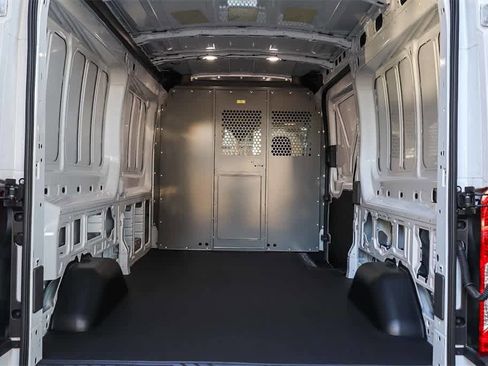 New 2025 Ford Transit 250 148 Medium Roof image 29