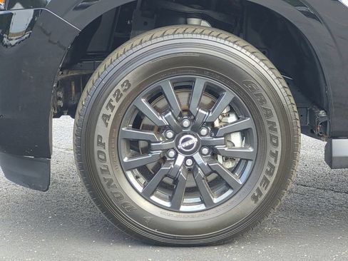 Used 2025 Nissan Armada SV AWD/4WD image 9