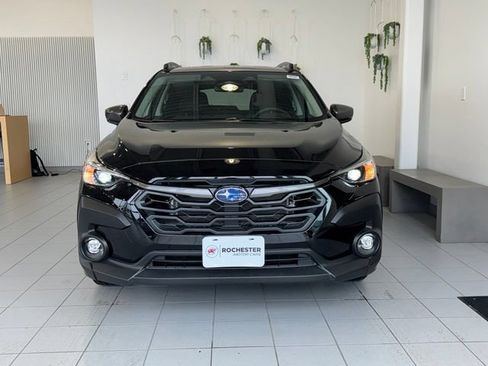 Used 2025 Subaru Crosstrek 2.5i Premium AWD/4WD image 29