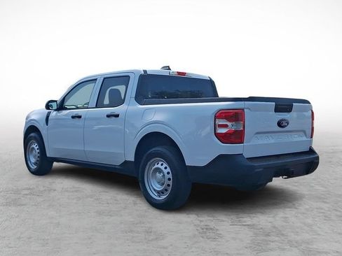 Used 2025 Ford Maverick XL FWD image 4