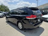 Used 2014 Toyota Sienna L image 4