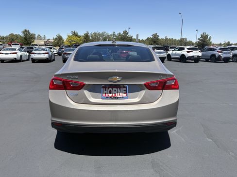 Used 2023 Chevrolet Malibu LT FWD image 9