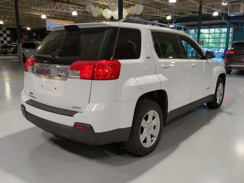 Used 2014 GMC Terrain SLT AWD/4WD image 8