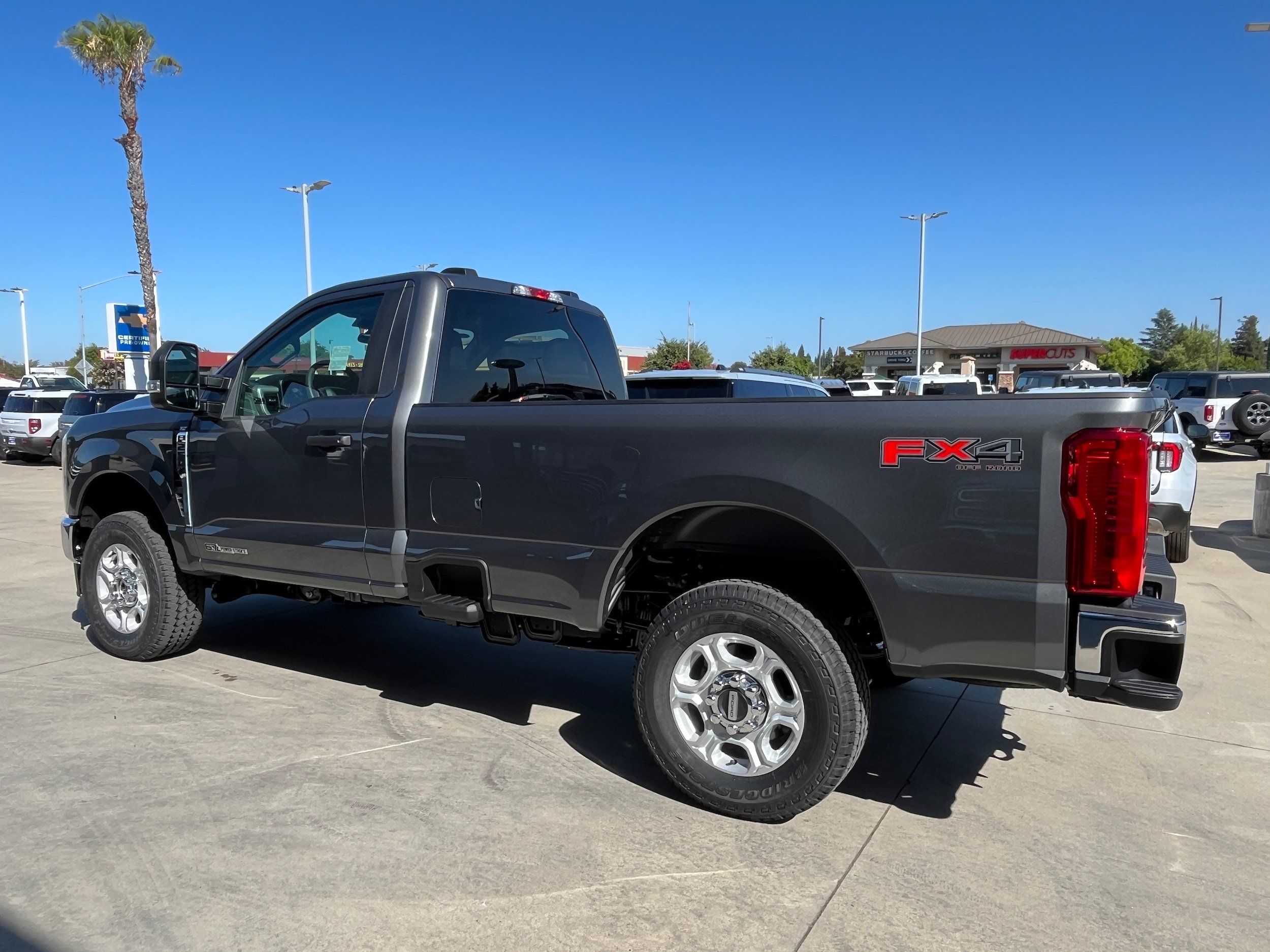 New 2026 Ford F250 XLT w/ FX4 Off-Road Package AWD/4WD image 3