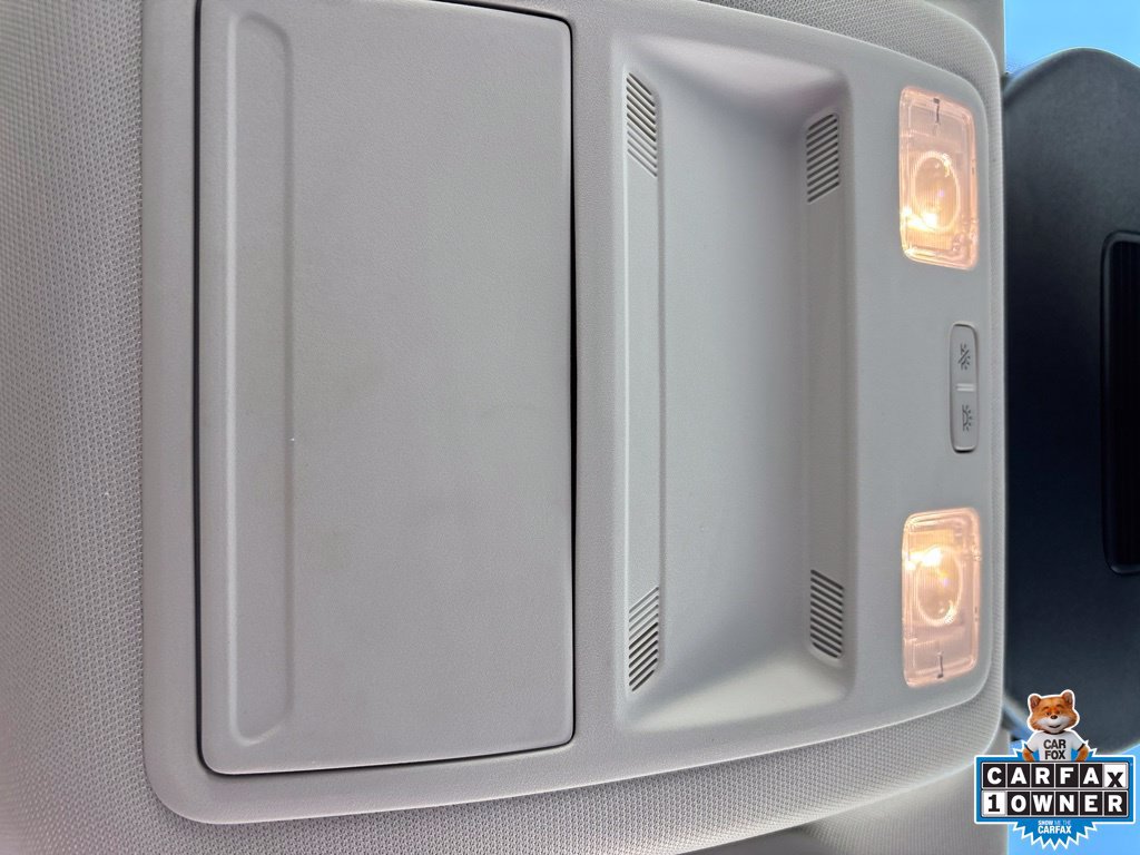 Used 2025 Ford Escape Platinum AWD/4WD image 24