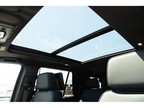 New 2026 GMC Yukon Denali w/ Denali Reserve Package image 16