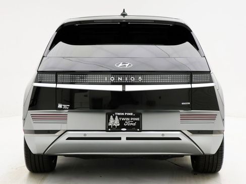 Used 2024 Hyundai Ioniq 5 Limited image 8