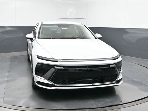 New 2026 Hyundai Sonata SEL FWD image 8