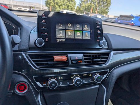 Used 2022 Honda Accord Sport image 18
