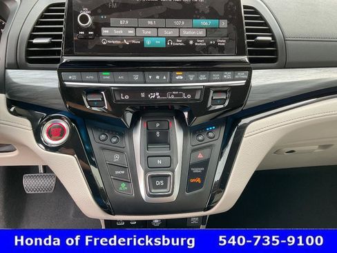 Used 2026 Honda Odyssey Elite image 38