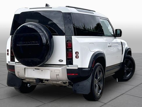 Used 2023 Land Rover Defender 90 SE AWD/4WD image 12