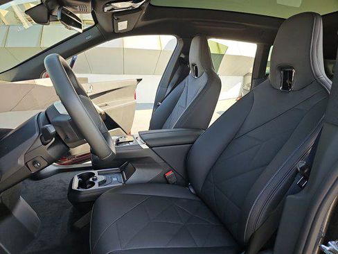 New 2026 BMW iX xDrive45 w/ Premium Package image 15