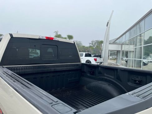 Used 2018 Ford F150 XLT w/ Equipment Group 302A Luxury AWD/4WD image 13