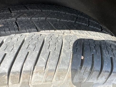 Used 2019 Ford Expedition Max Limited w/ Equipment Group 303A AWD/4WD image 11