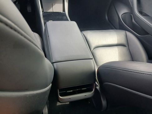 Used 2020 Tesla Model 3 Standard Range Plus image 26