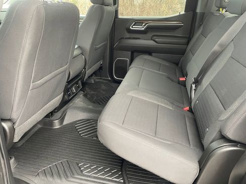 Used 2022 Chevrolet Silverado 1500 RST AWD/4WD image 18