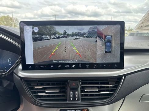 Used 2023 Ford Escape Active w/ Tech Pack #2 image 19