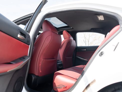 Used 2018 Lexus IS 300 F Sport w/ F Sport Package RWD image 21
