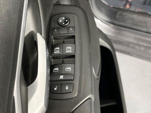 Used 2021 RAM 1500 Big Horn AWD/4WD image 17