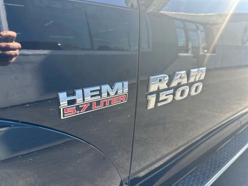 Used 2017 RAM 1500 Laramie w/ Convenience Group image 6