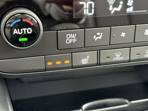 New 2026 Subaru Outback Limited AWD/4WD image 27
