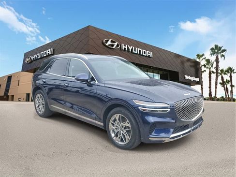 Used 2025 Genesis GV70 2.5T image 4