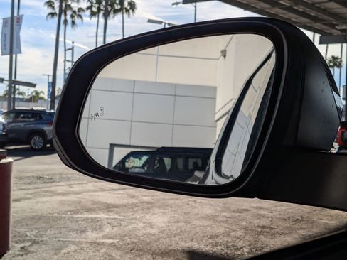 Certified 2025 Toyota Tacoma SR5 image 24