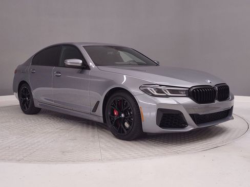 Certified 2023 BMW 540i w/ M Sport Package image 5
