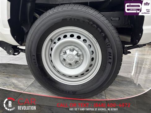 Used 2024 Toyota Tacoma SR RWD image 11