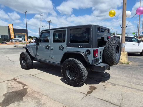 Used 2015 Jeep Wrangler Unlimited Sport w/ Quick Order Package 24S AWD/4WD image 4