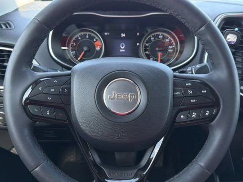 Used 2023 Jeep Cherokee Altitude Lux AWD/4WD image 25
