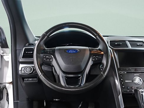 Used 2016 Ford Explorer Sport w/ Equipment Group 401A AWD/4WD image 10