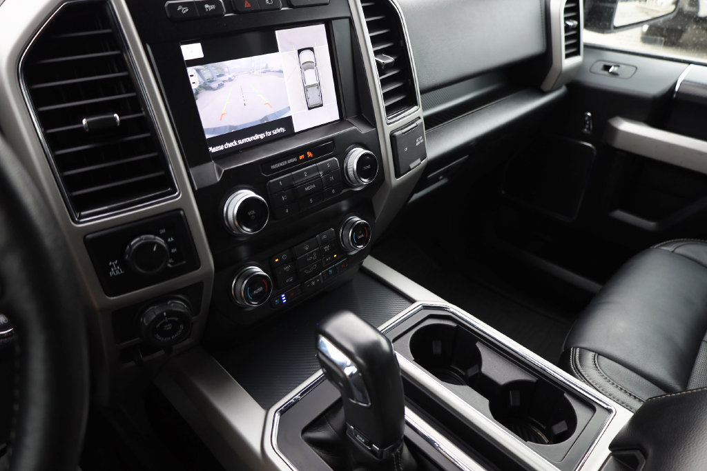 Used 2019 Ford F150 Lariat w/ Equipment Group 502A Luxury AWD/4WD image 15