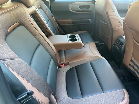 Used 2025 Ford Bronco Sport Outer Banks image 19