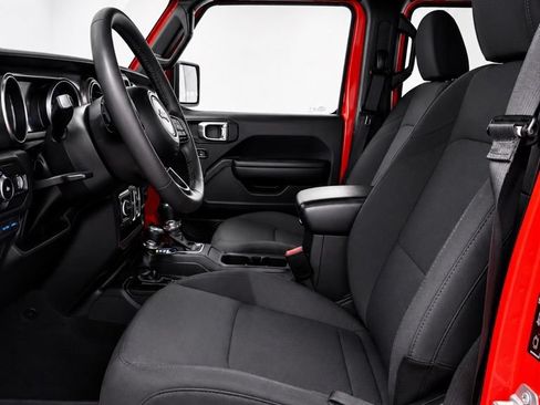 Used 2023 Jeep Wrangler Unlimited w/ Cold Weather Group AWD/4WD image 16