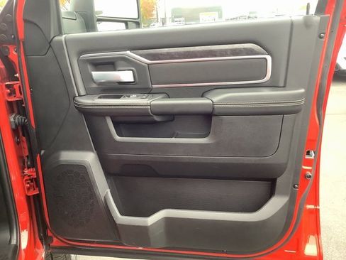 Used 2024 RAM 2500 Big Horn w/ Bed Utility Group image 37