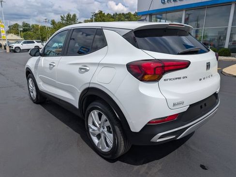 Used 2025 Buick Encore GX Preferred FWD image 3