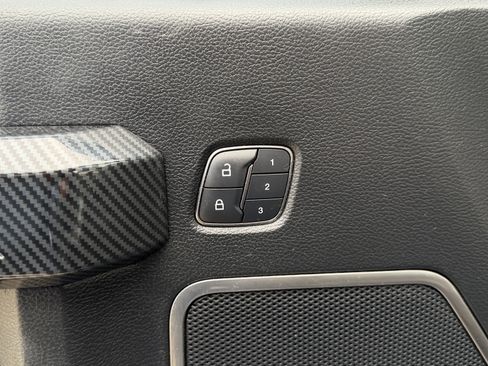 Used 2017 Ford F150 Raptor w/ Equipment Group 802A Luxury image 36