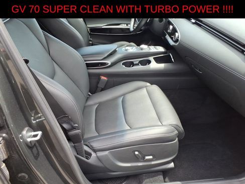 Used 2025 Genesis GV70 2.5T AWD/4WD image 8