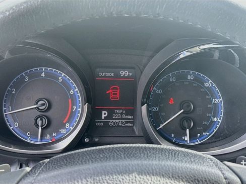 Used 2016 Toyota Corolla S FWD image 11