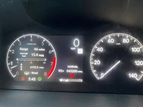 Used 2024 Honda Pilot TrailSport image 21