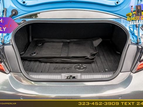 Used 2022 Toyota GR86 w/ ALL Weather Mat Package (TMS) RWD image 17