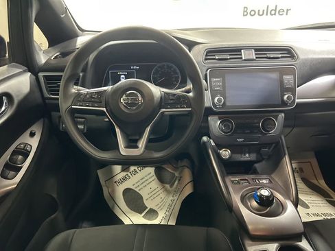 Used 2022 Nissan Leaf S image 21