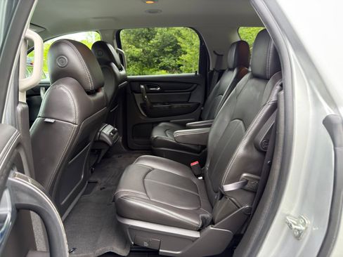 Used 2017 GMC Acadia Limited SLT FWD image 25