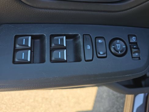 Used 2025 Honda Pilot TrailSport image 30
