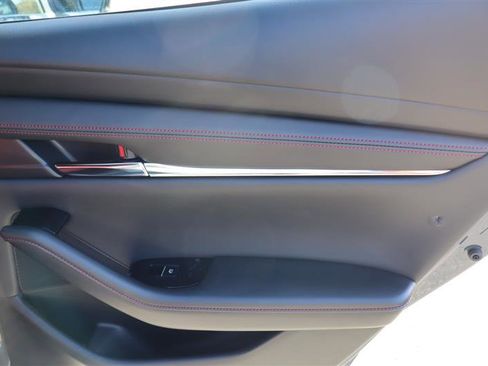 Used 2026 MAZDA MAZDA3 Carbon image 11