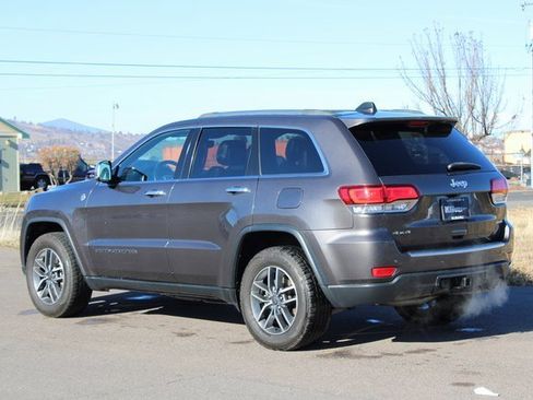 Used 2021 Jeep Grand Cherokee Limited w/ Luxury Group II image 4
